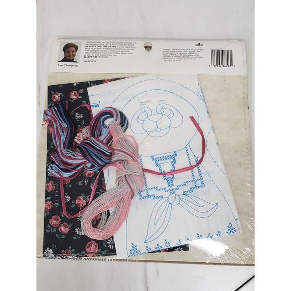 Designs for the Needle, Inc. MY LITTLE TAGALONG - BERNARD BEAR #8703‎ 10" x 12" - Picture 3 of 4